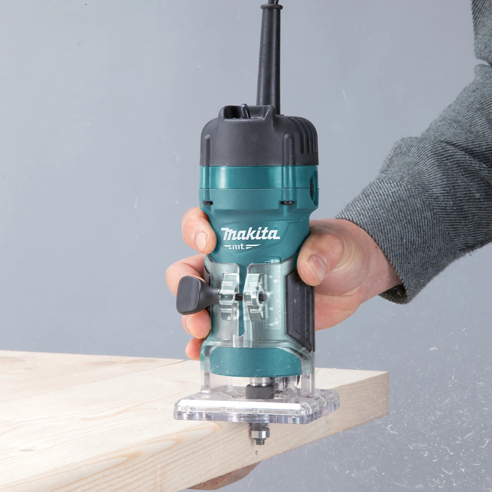 Trimmer M3700B
